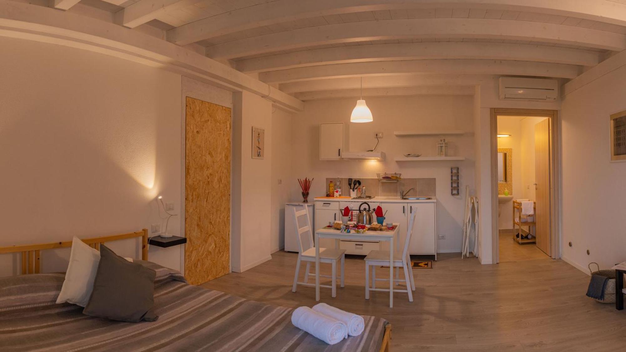 Agriturismo Orto Dei Rolli Монелья Номер фото